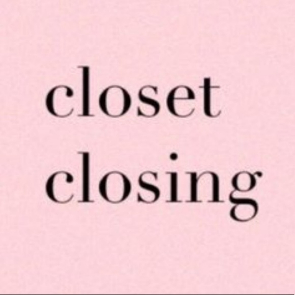 CLOSET CLOSING